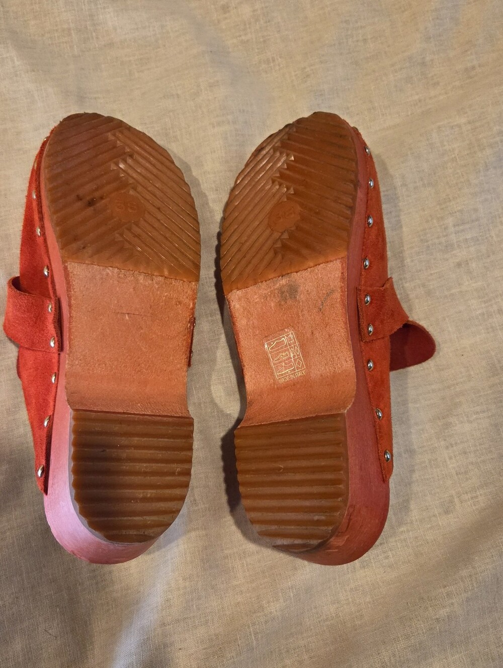 CafeNoir Italy Burnt Orange Suede Wooden Clogs EU 38 | Studded Slip On Mules - Picture 7 of 8